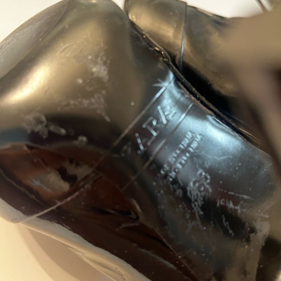 Zara Collection Patent Leather Black & Cream Lace Up Sz 38 US 8 Shoe Boots - Picture 8 of 8